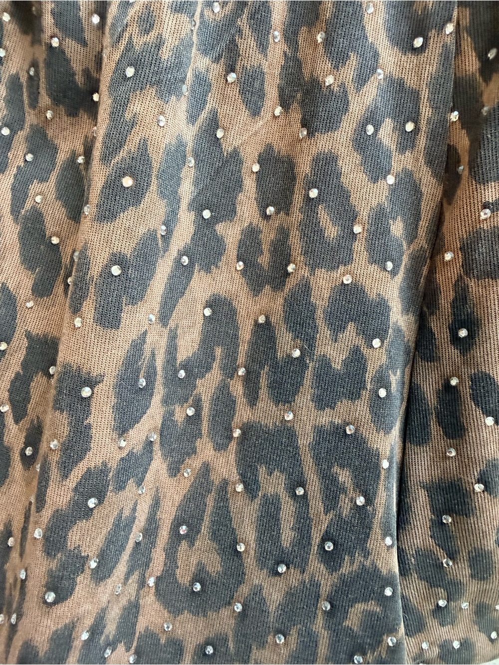 Leopard Print 2 piece set in Brown and Black with rhinestones - Picture 11 of 12